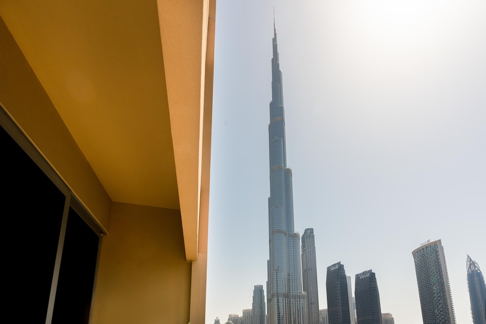 SuperHost - Spacious Studio With Direct Burj Khalifa View I Address Dubai Mall