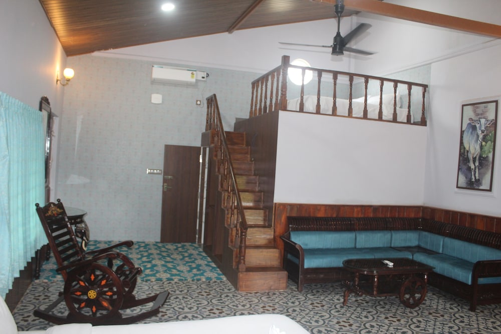 Vintage Village Resort & Spa view 5