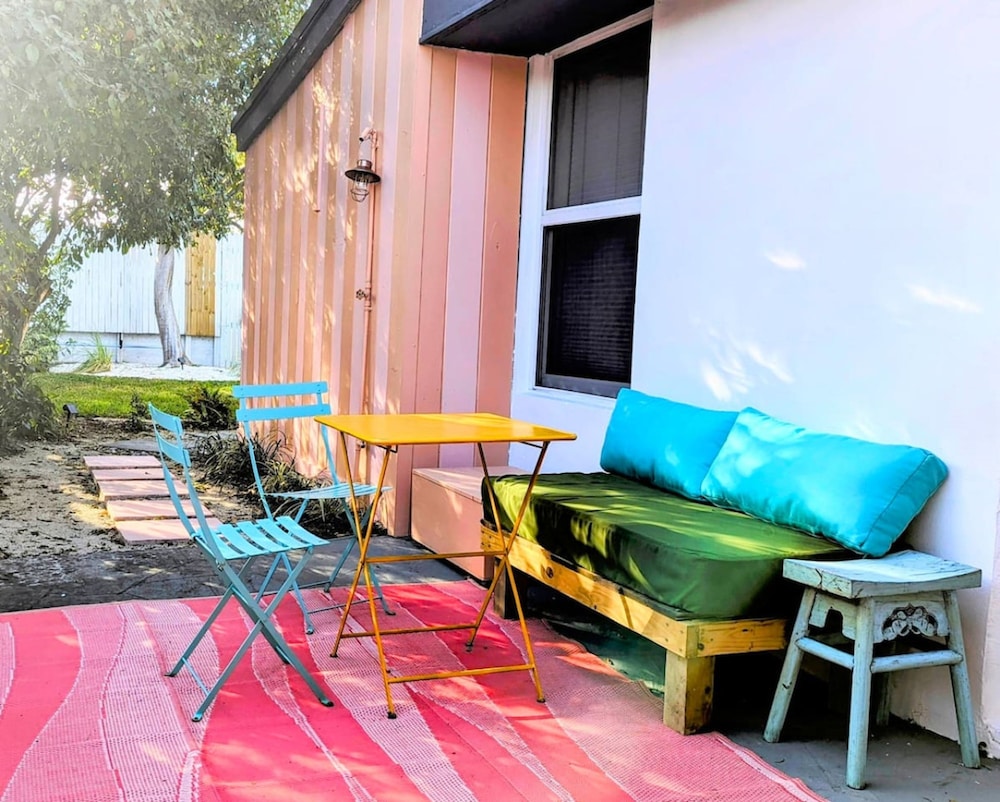 Castaways Casita Saltwater Pool Dog Friendly