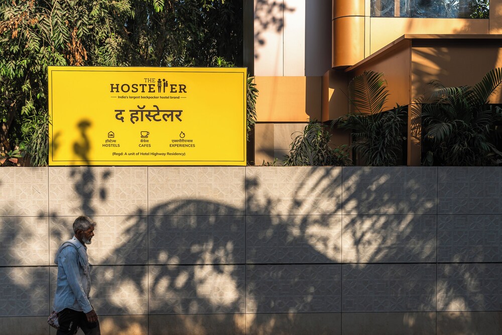 The Hosteller Mumbai, International Airport