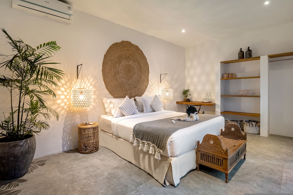 House of Bagera by Alfred in Bali - Tropical Family Dream Villa in Seminyak Oberoi Beach Bali