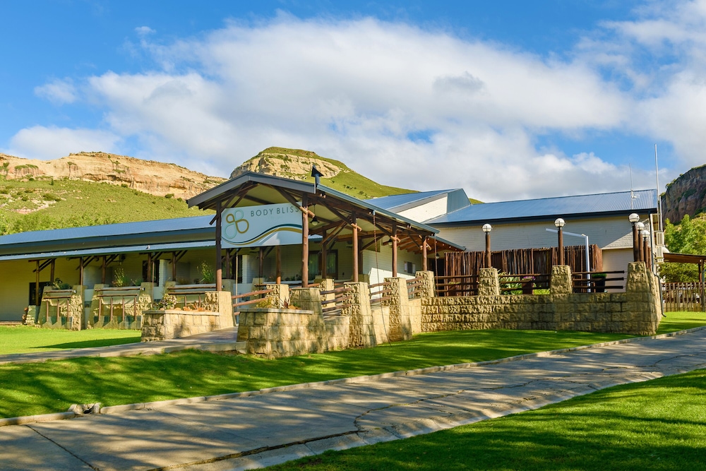 Kiara Lodge