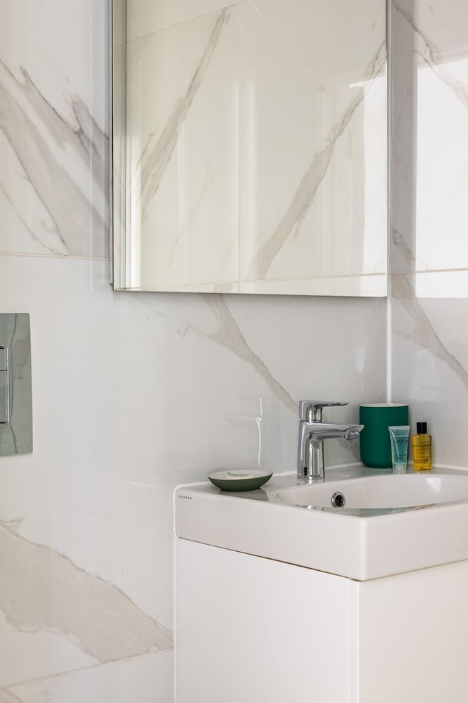 Picktheplace Kensington Lux Apartments