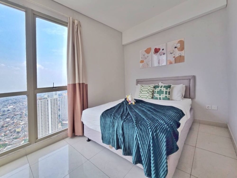 Staysanliving - Taman Anggrek Residence