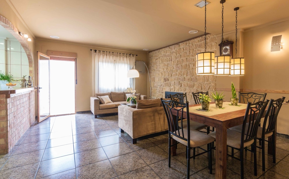 The Ca Lluis Rural House