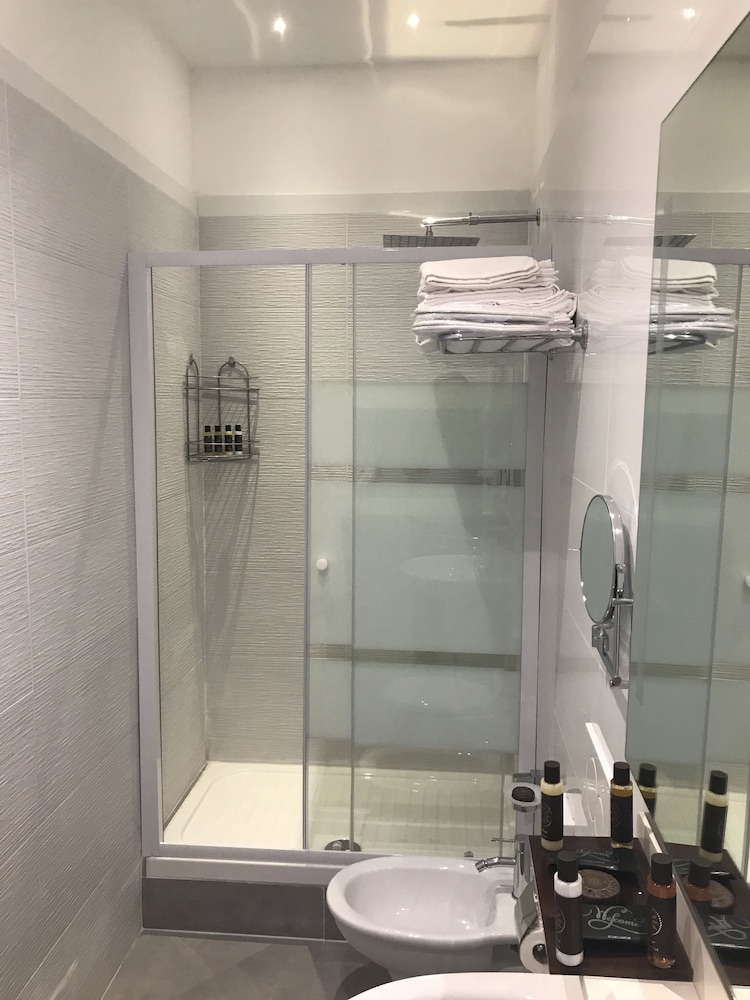 Magis Ac Magis Bedrooms Versilia