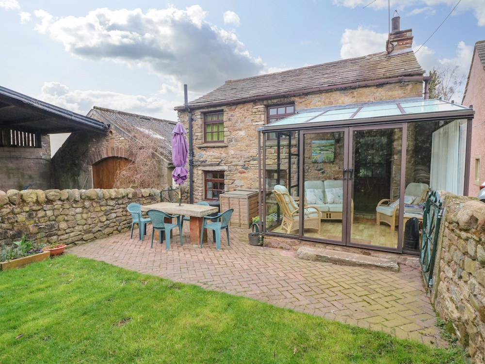 Elm Cottage