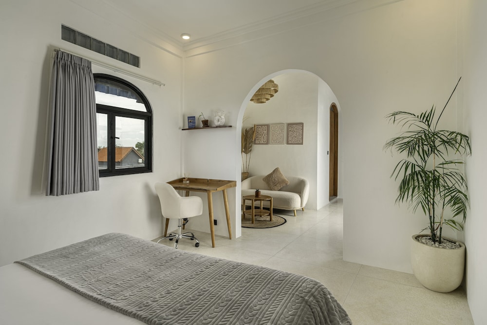 Casa Amor by GORO