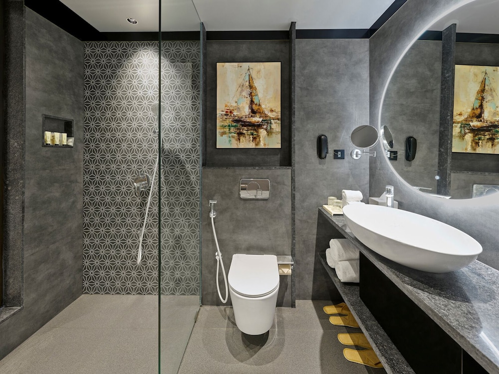 Stone Water Resort & Spa
