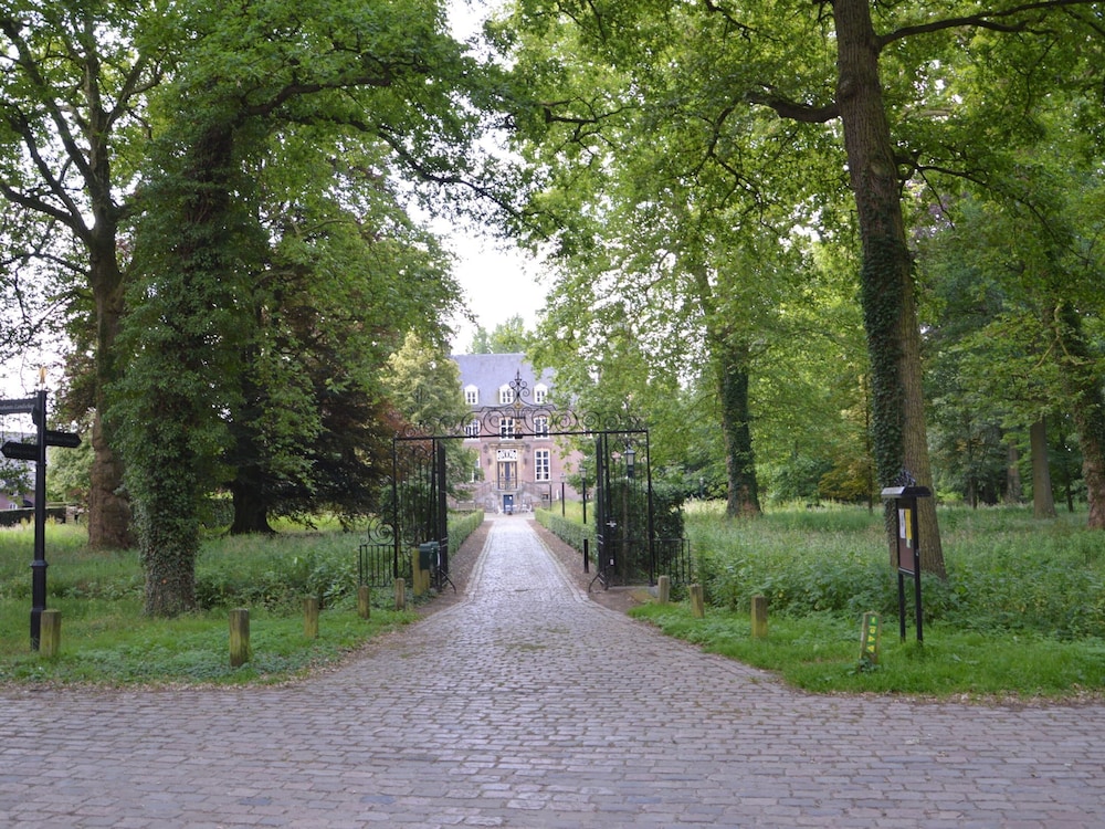 Pleasant Holiday Home Near the Centre of Haaren view 2