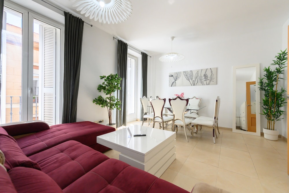M Din133b Apartamento de 2 Dormitorios a Pasos de