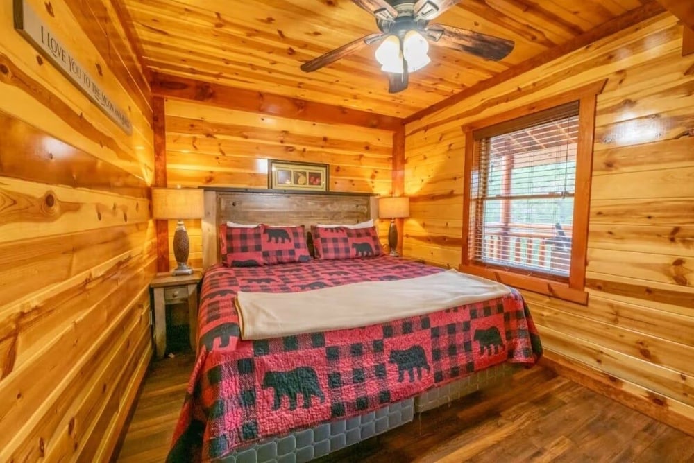The Only Tenisee 4 Bedroom Cabin