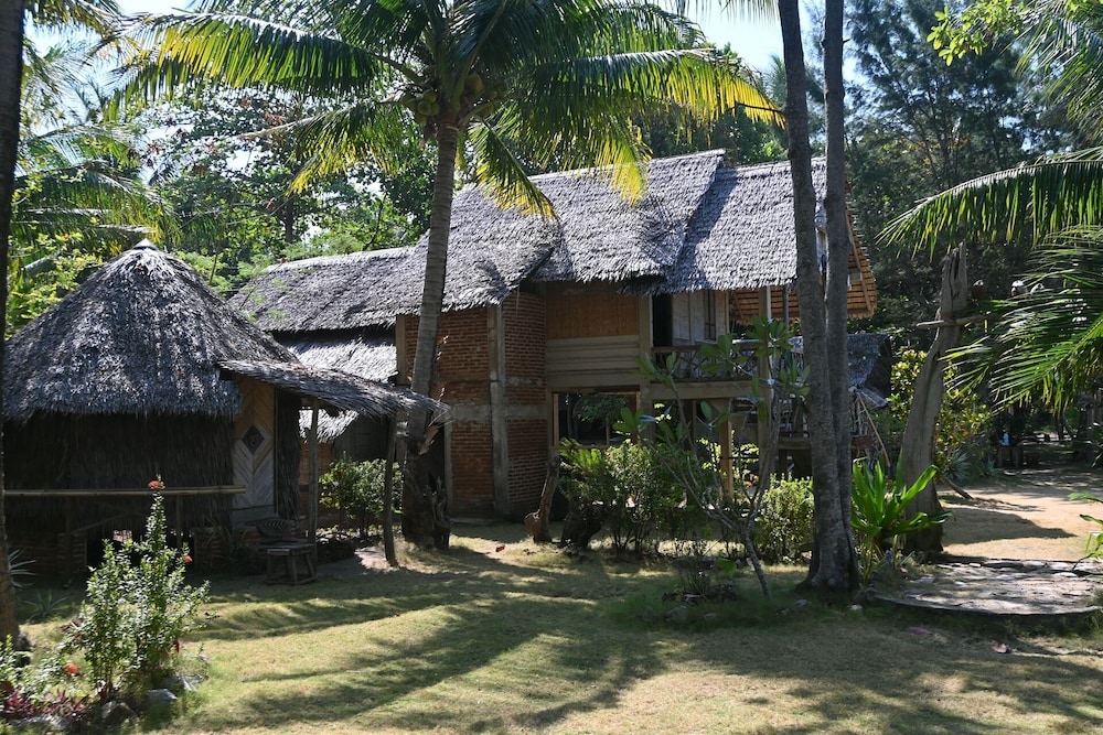 Bunga Jabe Beach