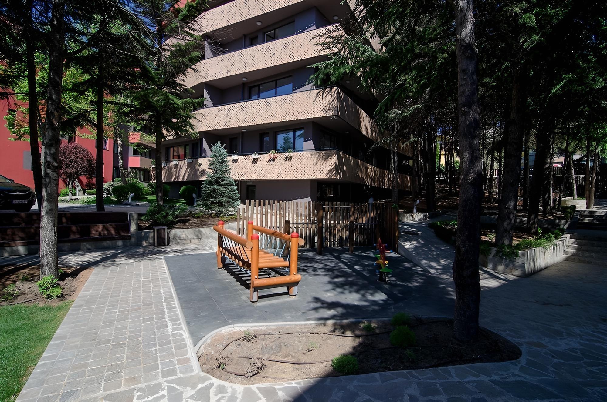 Green space in the city-Akvarel 3