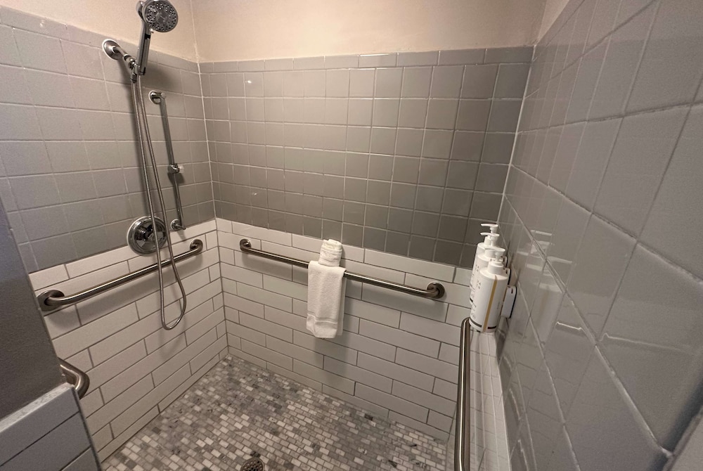 Days Inn by Wyndham Farmington NM