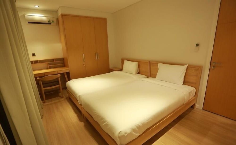 Ocean Villas Beach Resort