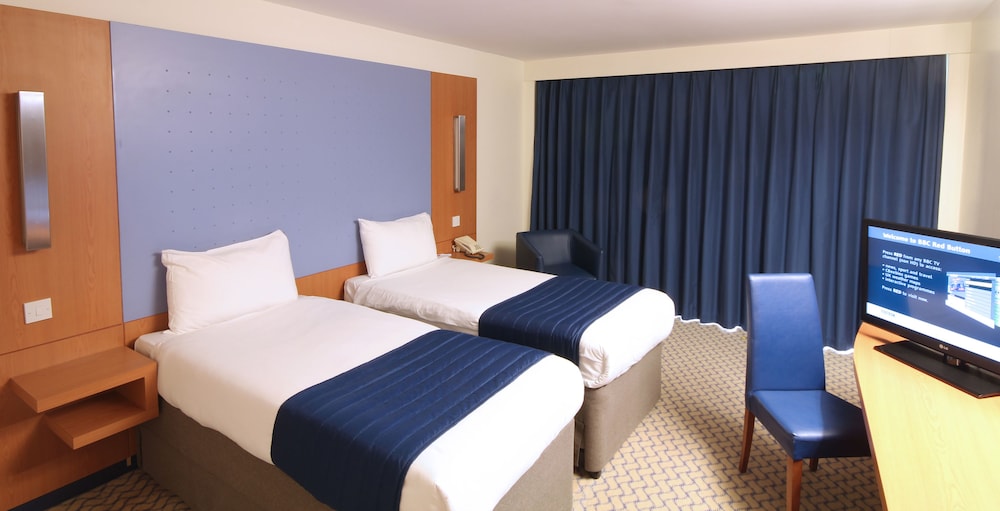 Ramada by Wyndham London North M1 2