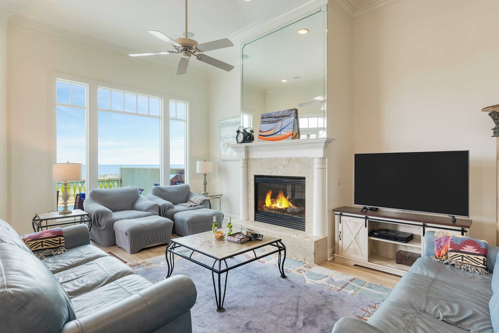 11 Singleton Beach by Avantstay Oceanfront Retreat w/ Private Pool + Boardwalk Near Hilton Head Hotspots