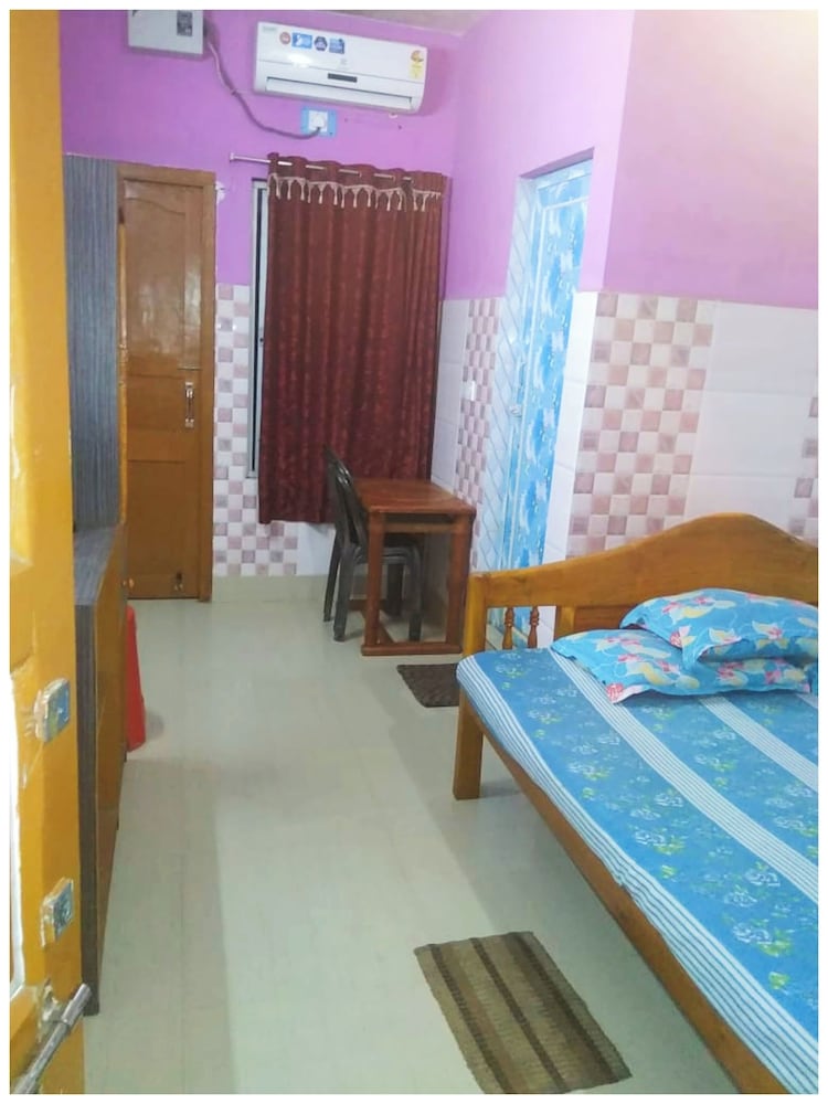 HOTEL MILANNN GUEST HOUSE