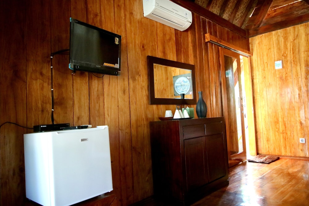Yoki's Bungalows