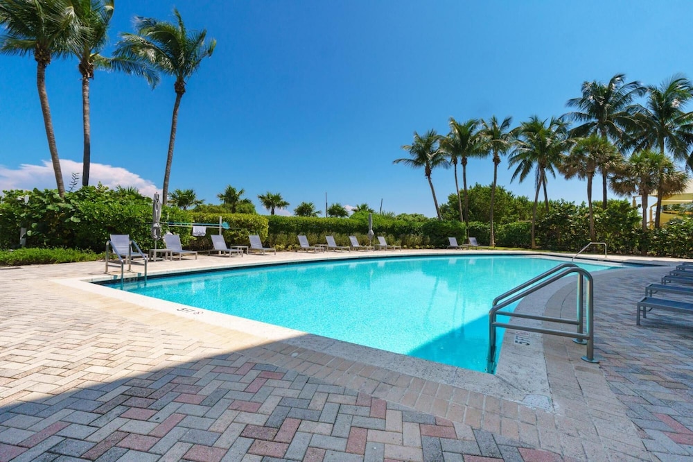 Miami Beachfront Oceanview Condo