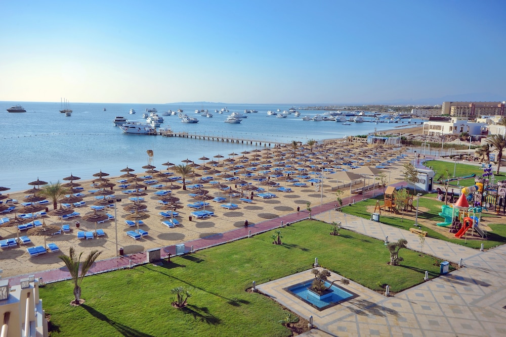 Pickalbatros White Beach Resort - Hurghada