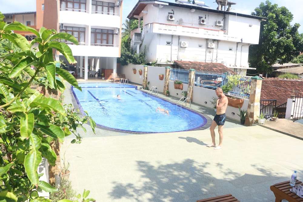 Lavendish Beach Resort