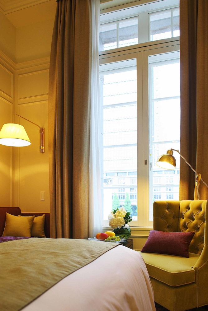 The Tokyo Station Hotel 21