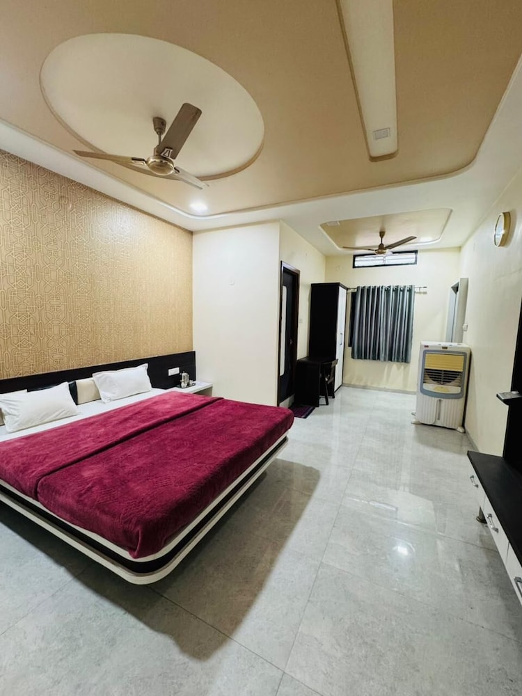 Hotel A1