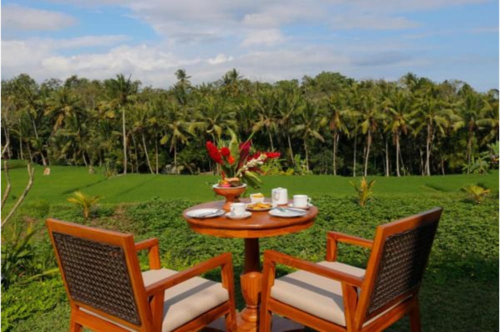 DLobong Suites Ubud