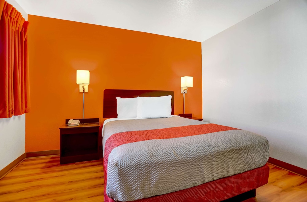 Motel 6 Grants, NM