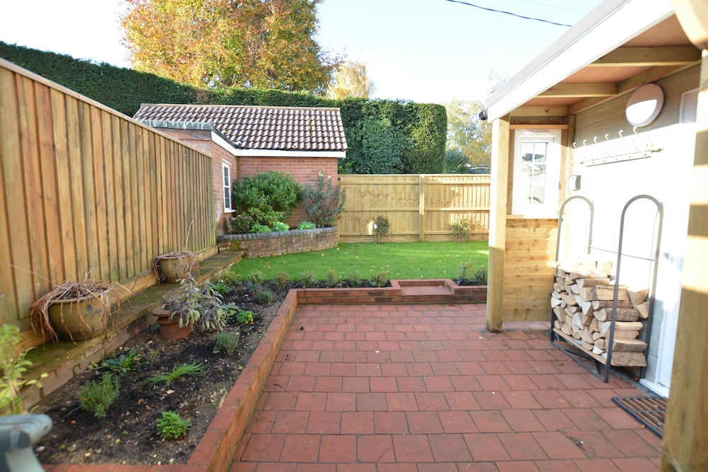 Little Turnpike Cottage, Melton