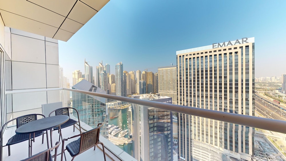 Dubai Marina - West Avenue 3103
