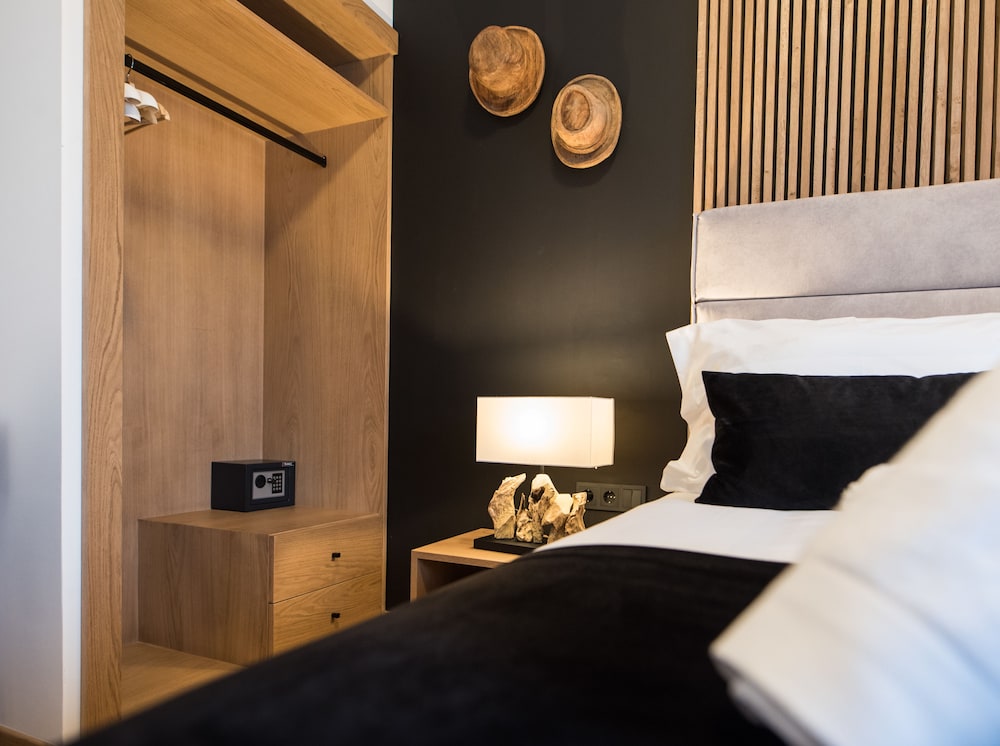 Acropolis View Deluxe Penthouse & Luxury Apartments