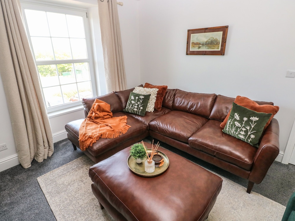 Teifi Villa