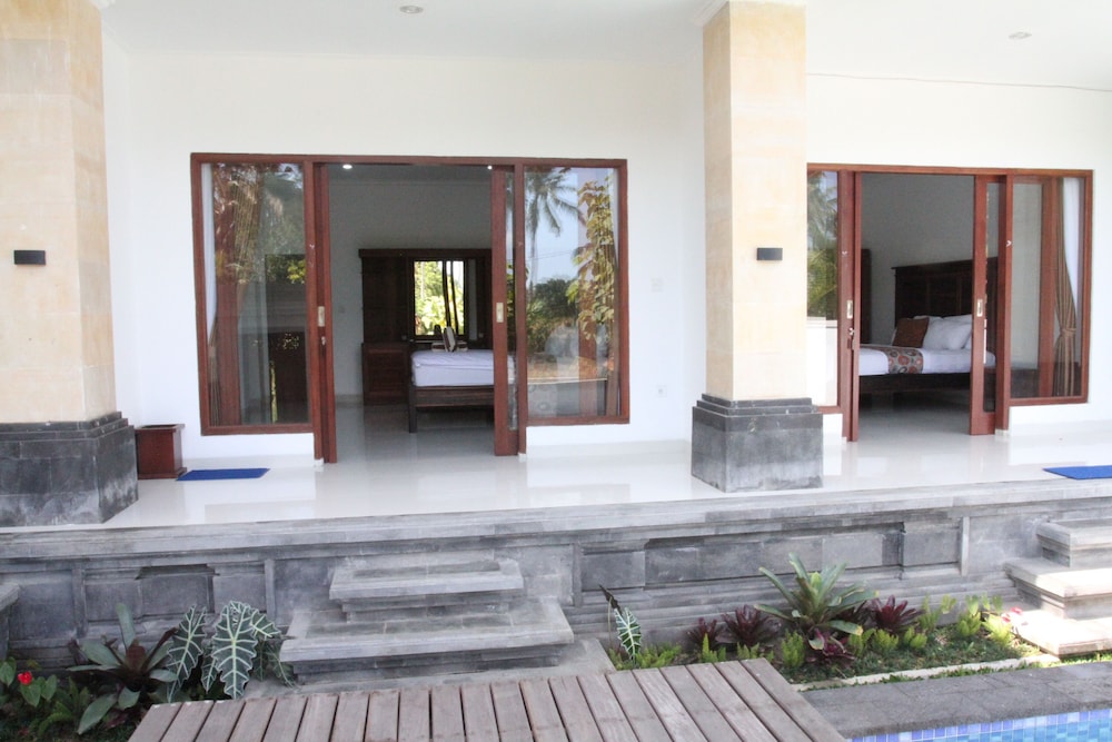 Ayuna Cottages