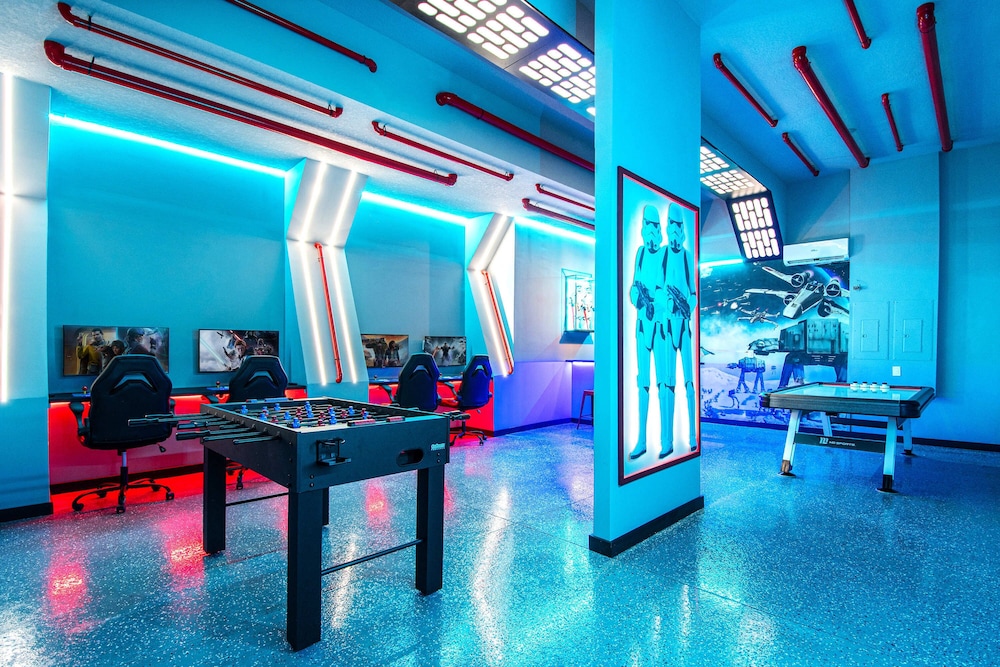 Themed Kids' Rooms, Pool & Game Loft Near Disney
