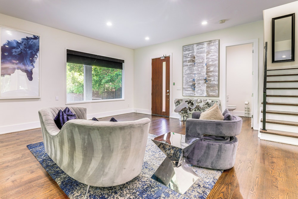 Luxe Buckhead Retreat 6 Mi to Dtwn Atlanta