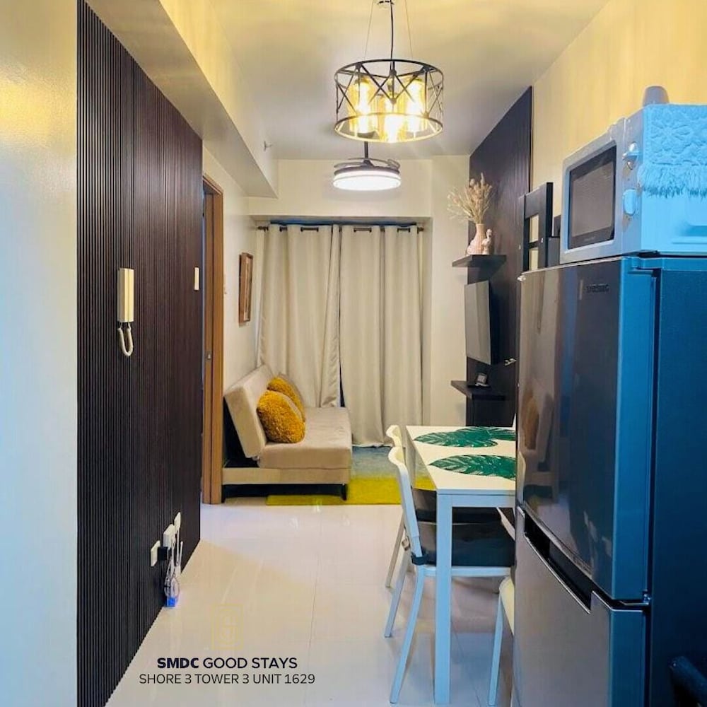Shore Residences