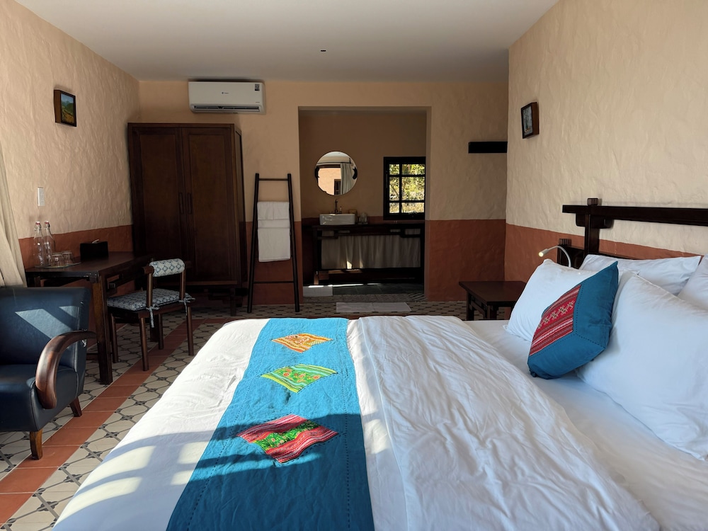 Ha Giang Aya Lodge