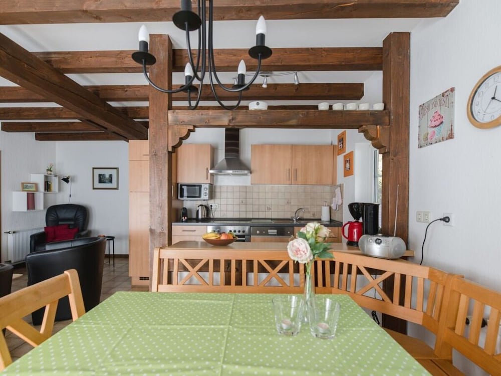 Felsberg Modern Retreat