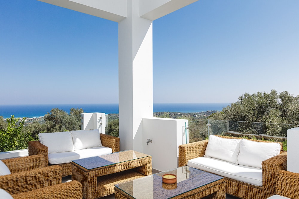 Luxurious Villa Rizes - With Private Pool