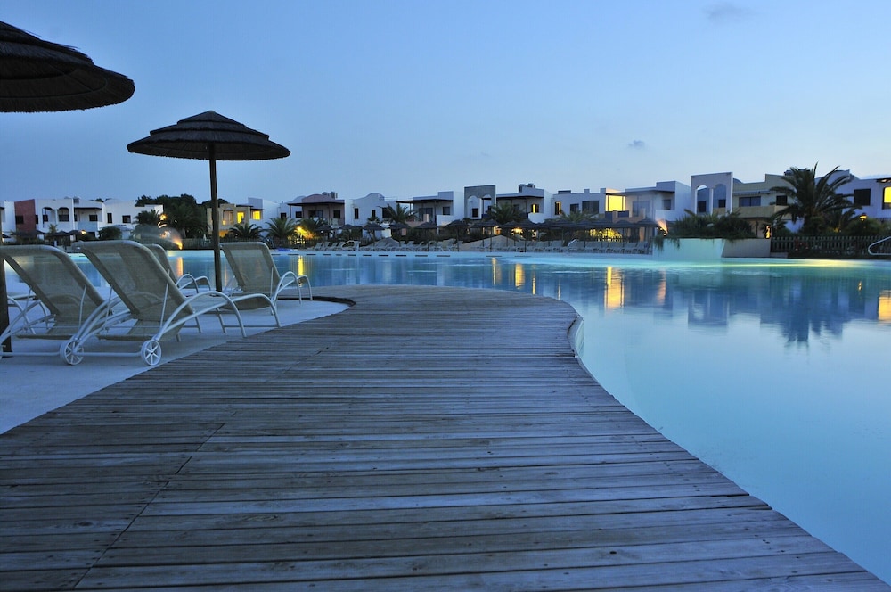 Comfortable Apartment With AC Near the Beach