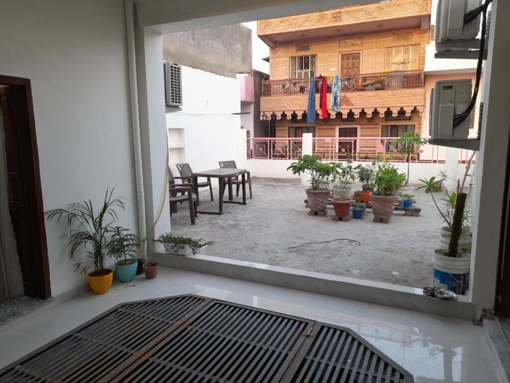 my homestay jaipur soni2700