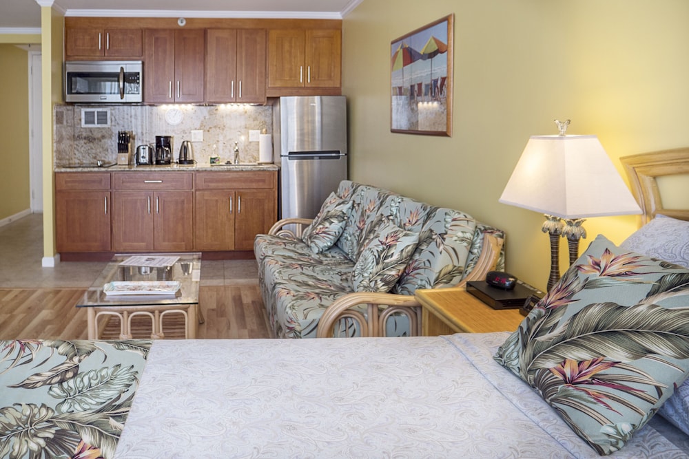 Tropical Studios at Marine Surf Waikiki