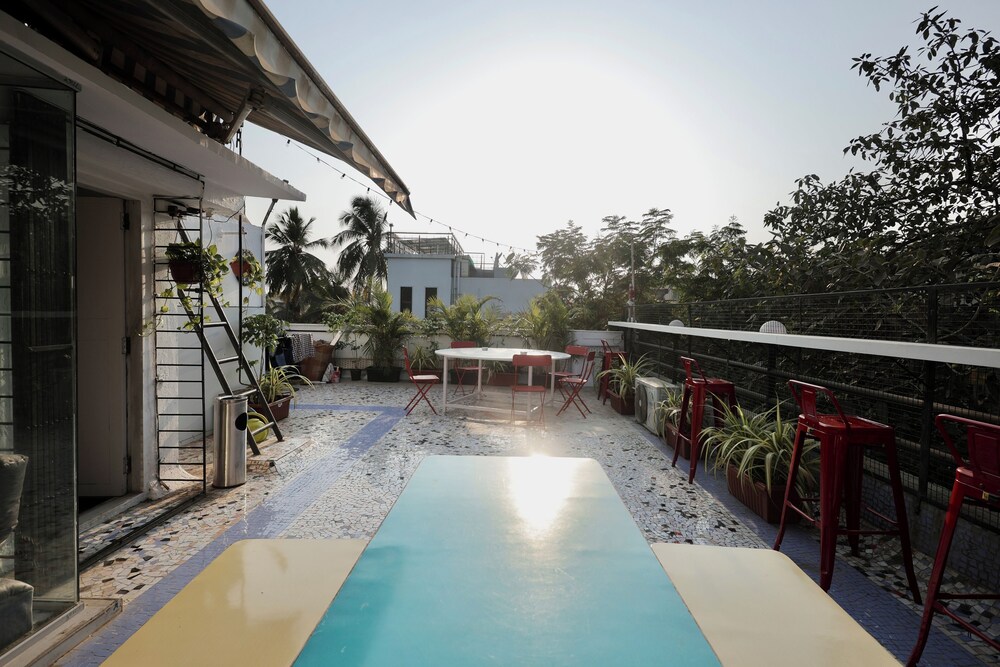 Locomo Hostel Mini - 9 mins from airport