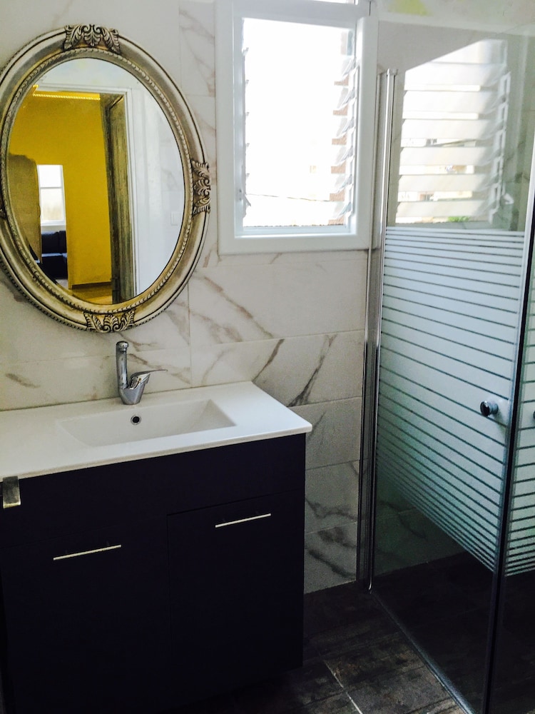 The Sea Apartments Tel Aviv by different locations