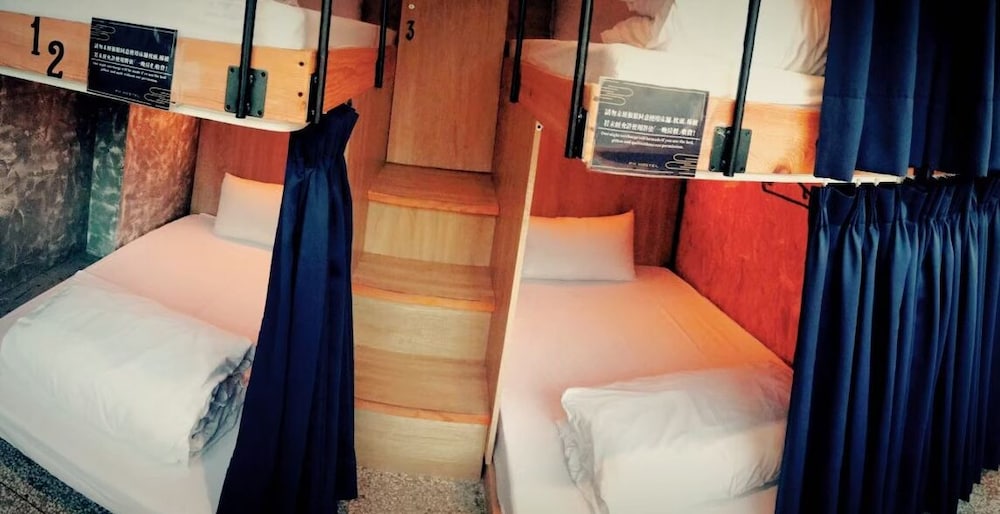 PH Hostel