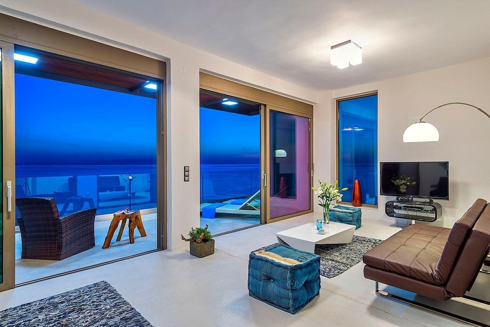 Tersanas Villas