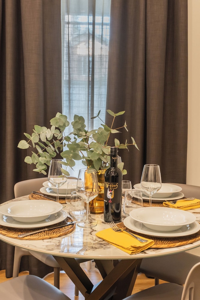 Rezia Apartments by Rent all Como
